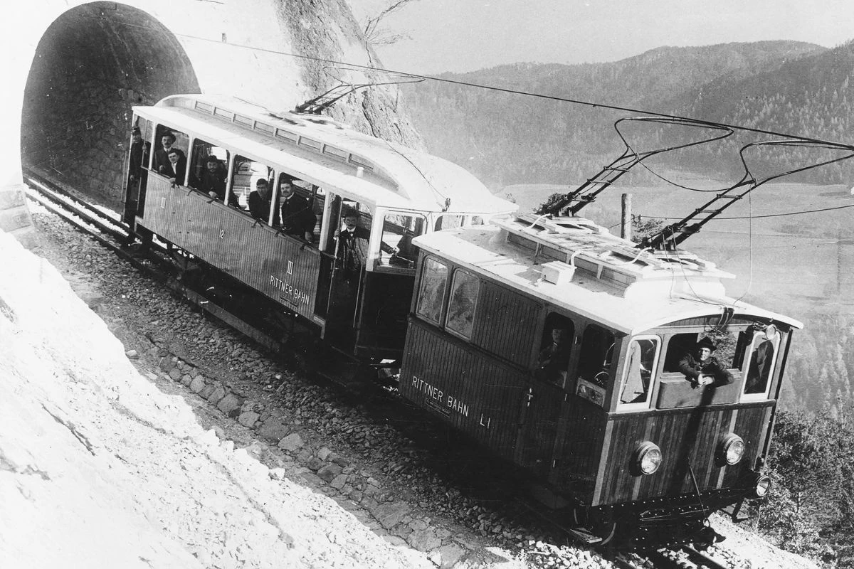 Geführte Wanderung entlang der historischen Zahnradbahntrasse
